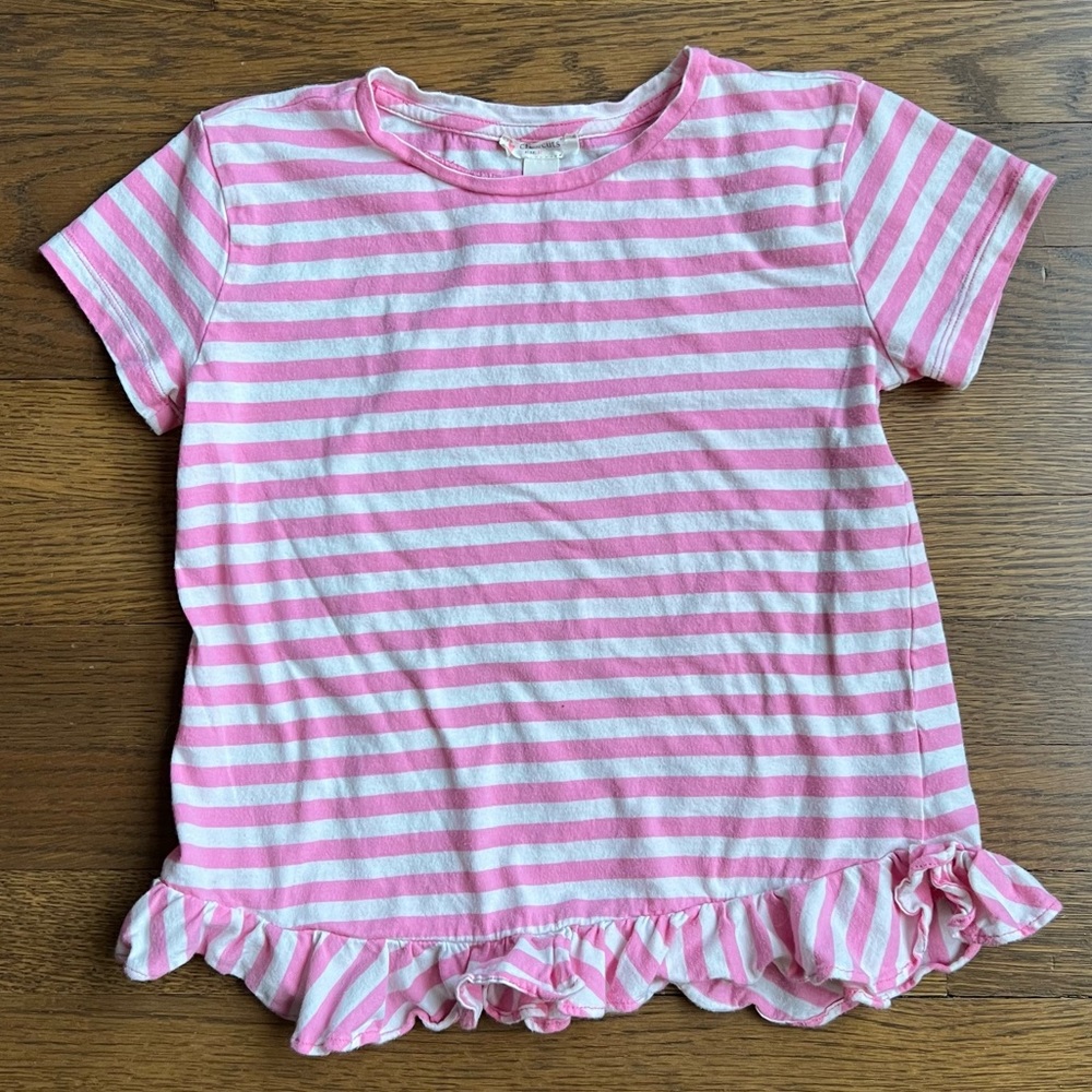 Ruffle trim tee